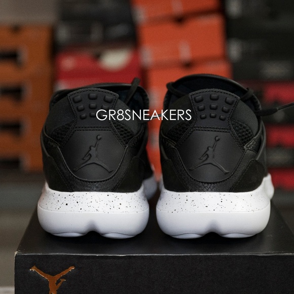 JORDAN FLY '89  BLACK WHITE - Picture 3 of 6